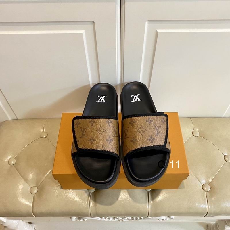 LV Men's Slippers 125